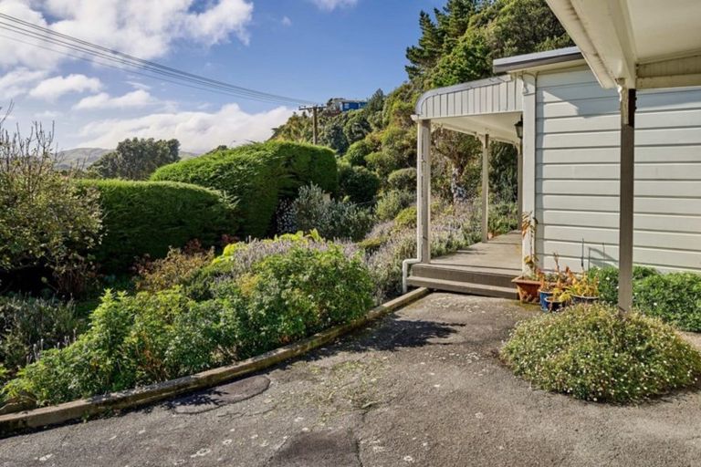 Photo of property in 88 Paremata Road, Paremata, Porirua, 5024