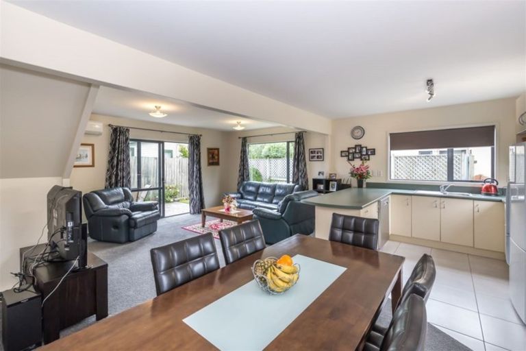 Photo of property in 48a Oxley Avenue, St Albans, Christchurch, 8014