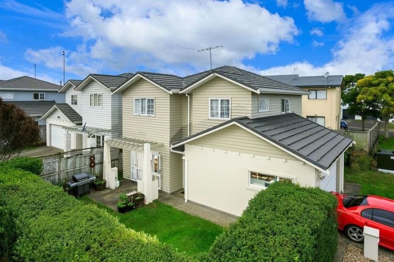 Photo of property in 44 Mulvaney Crescent, Henderson, Auckland, 0612