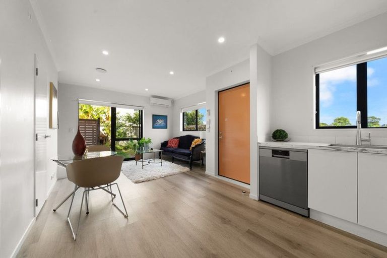 Photo of property in 56 Te Napi Drive, Takanini, 2112