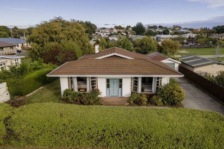 Photo of property in 64 Hull Street, South Hill, Oamaru, 9400