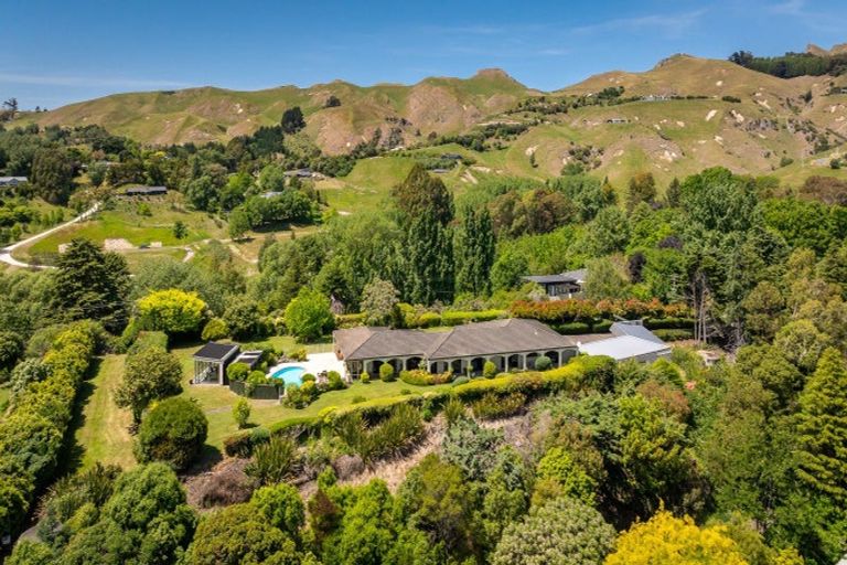 Photo of property in 154 Te Mata Peak Road, Havelock North, 4130