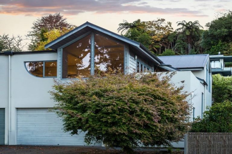 Photo of property in 1/870 Acacia Bay Road, Acacia Bay, Taupo, 3330