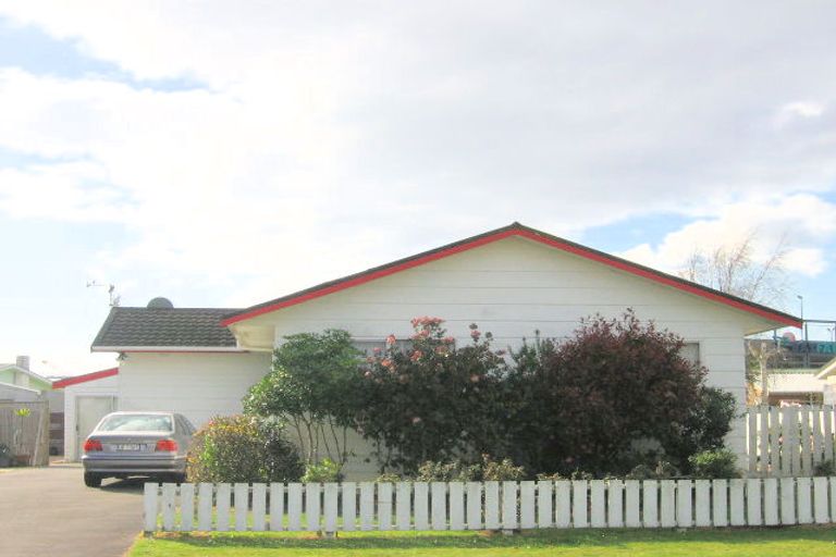 Photo of property in 3 Eversham Road, Mount Maunganui, 3116
