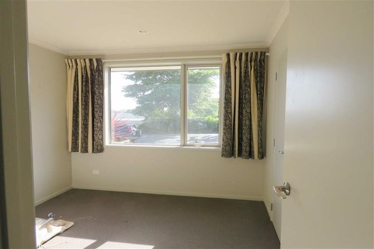 Photo of property in 396 Mangorei Road, Highlands Park, New Plymouth, 4312