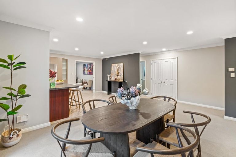 Photo of property in 90a Colwill Road, Massey, Auckland, 0614