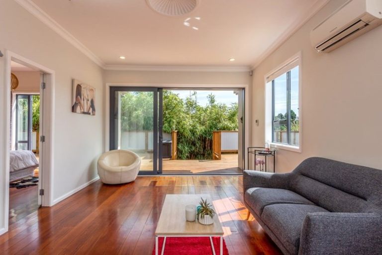 Photo of property in 61 Tennis Court Road, Raumati South, Paraparaumu, 5032