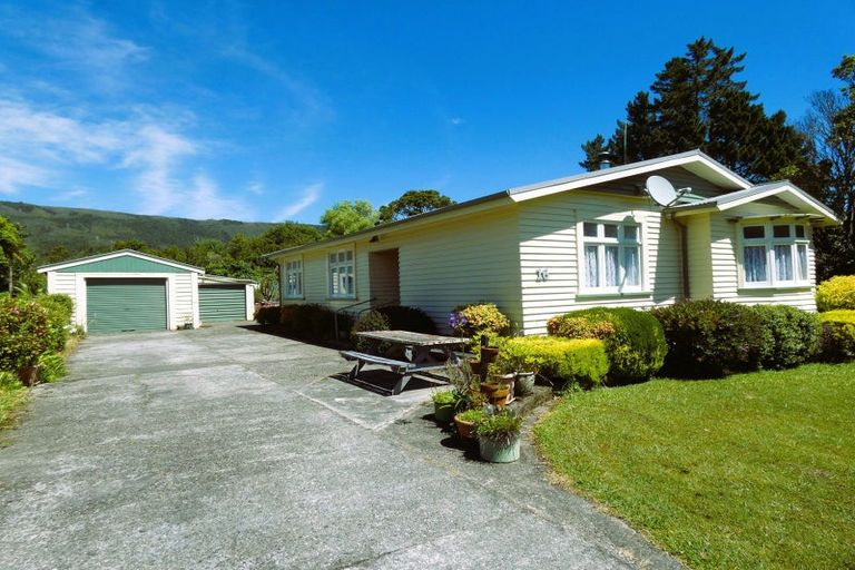 Photo of property in 16 Mcgill Street, Waimangaroa, Westport, 7891