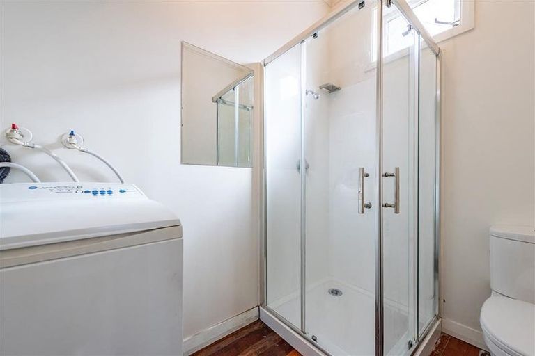 Photo of property in 4a/8 Howard Street, Mount Cook, Wellington, 6021