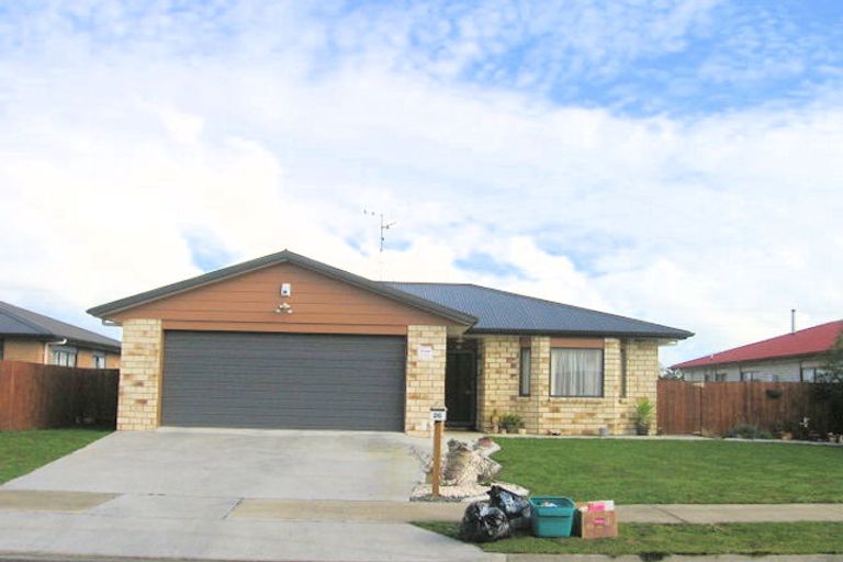 Photo of property in 26 Kittyhawk Place, Melville, Hamilton, 3206