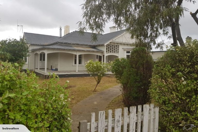 Photo of property in 29 Rhodes Street, Waimate, 7924