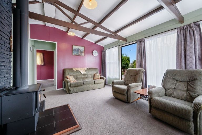 Photo of property in 32 Black Peak Road, Omarama, 9412