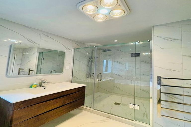 Photo of property in 1/30 Arnwood Street, Manurewa, Auckland, 2102