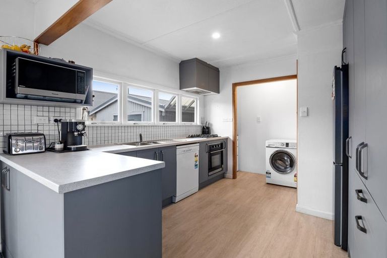 Photo of property in 76 Neale Avenue, Stoke, Nelson, 7011