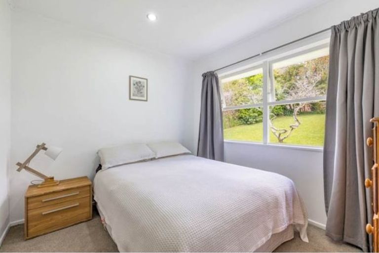 Photo of property in 37 Rosalind Road, Glenfield, Auckland, 0629