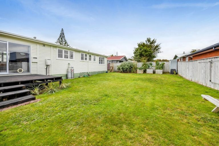 Photo of property in 40 Mahoe Street, Inglewood, 4330