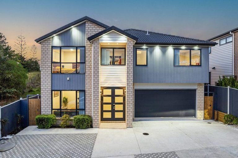 Photo of property in 8 Arahanga Road, Flat Bush, Auckland, 2019