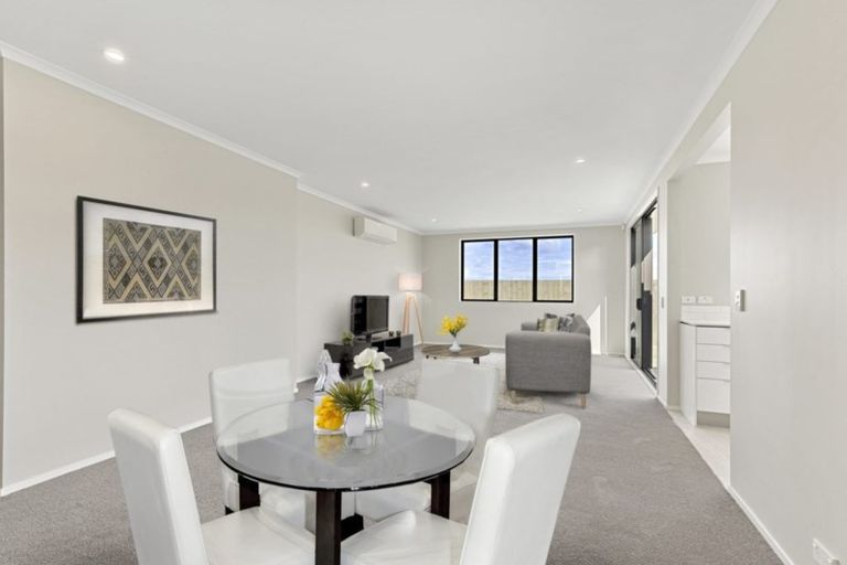 Photo of property in 8 Kainga Lane, Whenuapai, Auckland, 0618