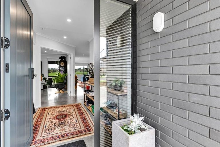 Photo of property in 24 Papawhero Drive, Bell Block, New Plymouth, 4312