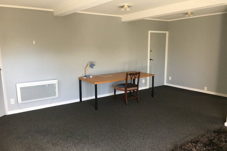 Photo of property in 7 Mcintyre Avenue, Mount Victoria, Wellington, 6011