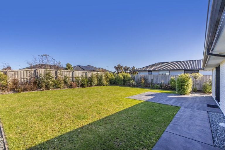 Photo of property in 194 Faringdon Boulevard, Rolleston, 7615