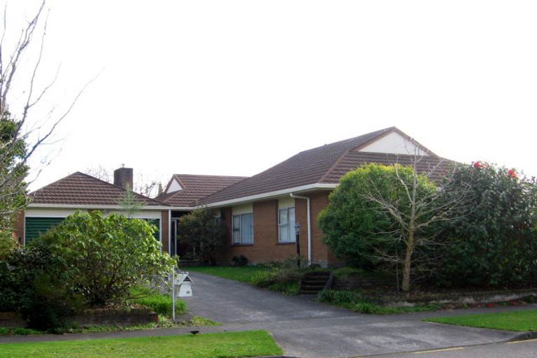 Photo of property in 41 Buick Crescent, Awapuni, Palmerston North, 4412