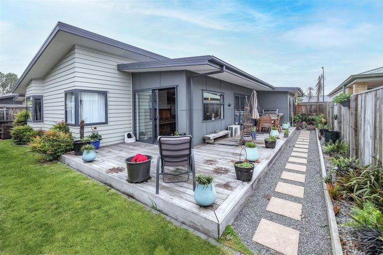Photo of property in 16 Storer Street, Kaiapoi, 7630