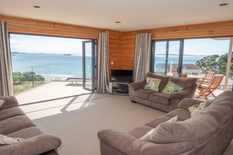 Photo of property in 4 Kotare Drive, Coopers Beach, 0420