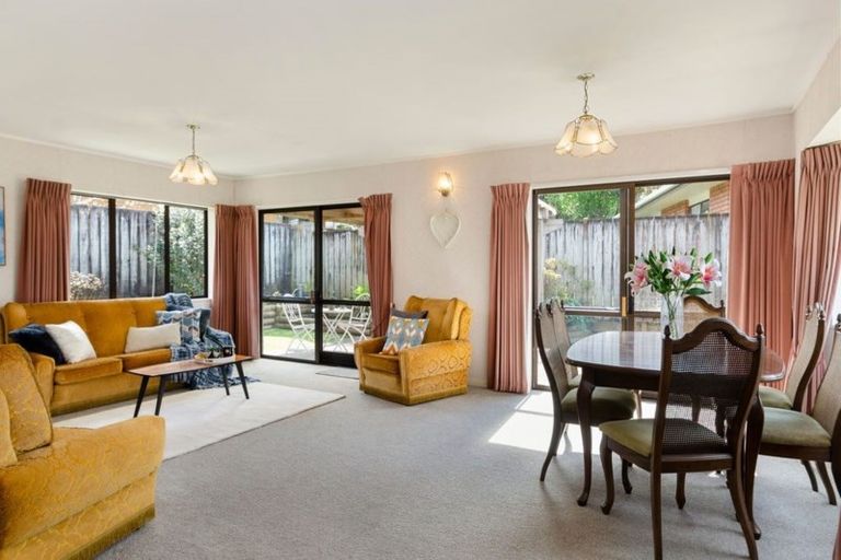 Photo of property in 9/15 Don Street, Papakura, 2110