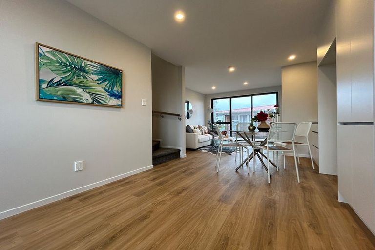 Photo of property in 3/30 Woodford Avenue, Henderson, Auckland, 0610