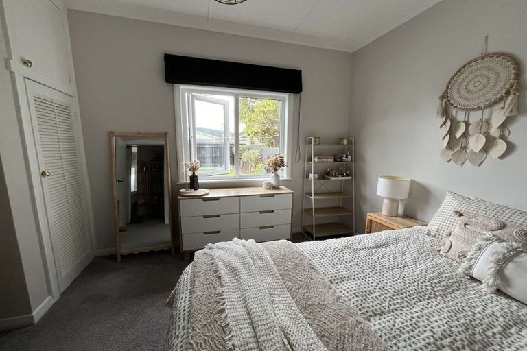 Photo of property in 10 Byron Street, Petone, Lower Hutt, 5012