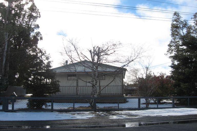 Photo of property in 142 Mackenzie Drive, Twizel, 7901