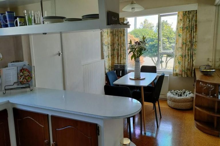 Photo of property in 4 Dalton Place, Burnside, Christchurch, 8053