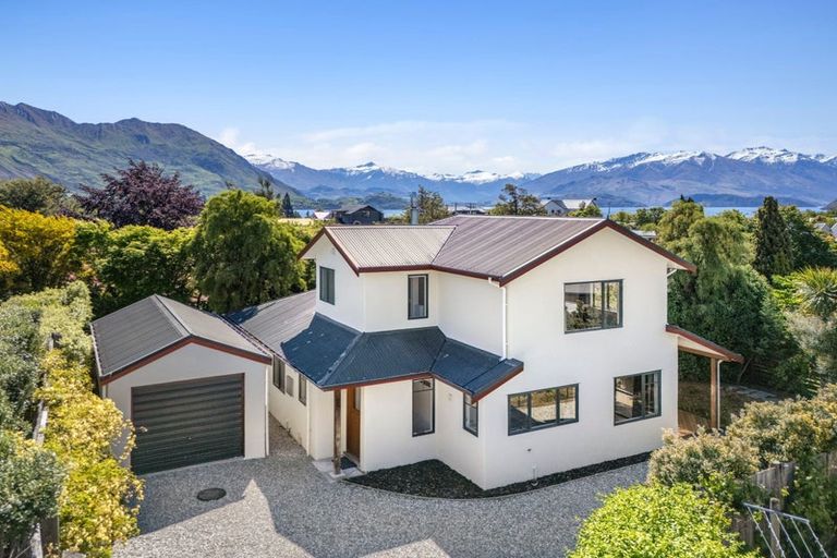 Photo of property in 58 Totara Terrace, Wanaka, 9305
