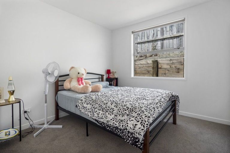 Photo of property in 14 Papaka Lane, Poike, Tauranga, 3112