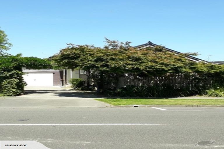 Photo of property in 108 Jickell Street, Hokowhitu, Palmerston North, 4410