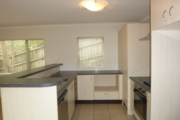 Photo of property in 20b Roseberry Avenue, Birkenhead, Auckland, 0626