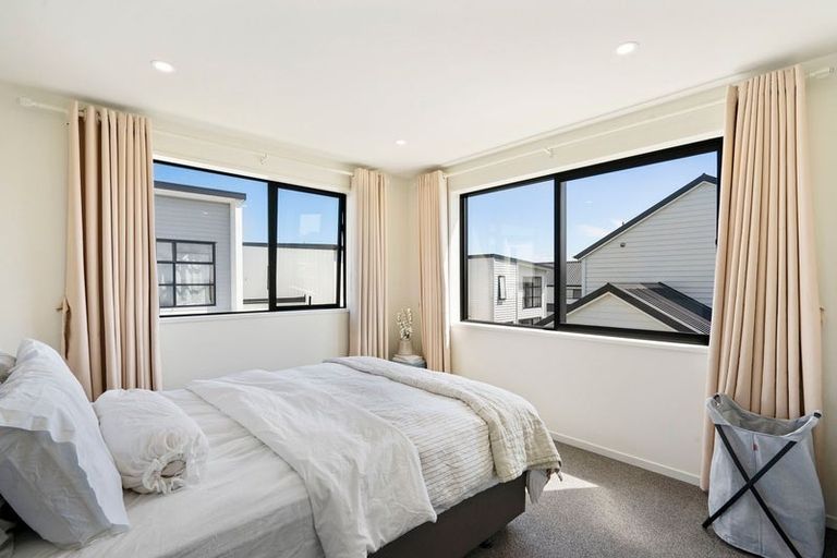 Photo of property in 27b Westgate Drive, Westgate, Auckland, 0614