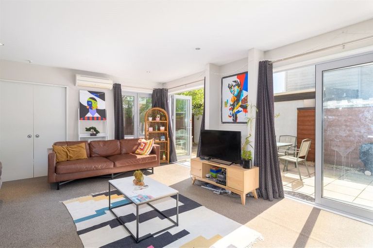 Photo of property in 30a Mayfair Street, Riccarton, Christchurch, 8011