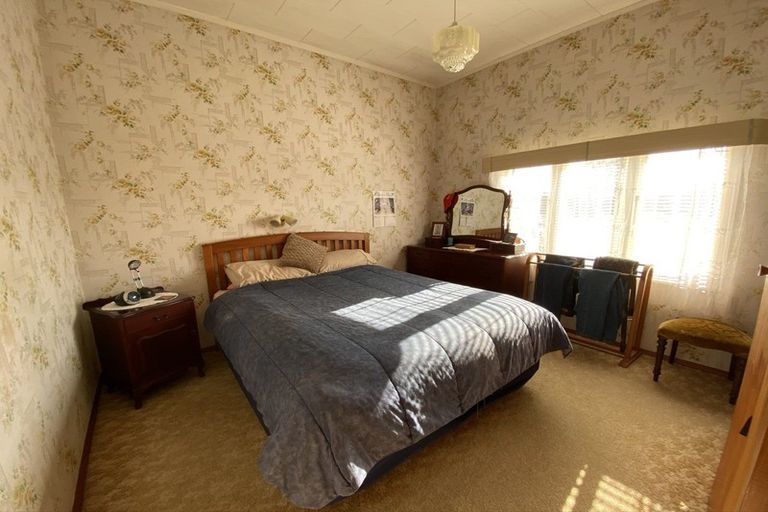 Photo of property in 20 Cambria Street, Hawera, 4610