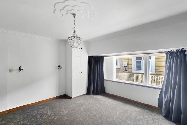 Photo of property in 35 Ropata Crescent, Boulcott, Lower Hutt, 5010