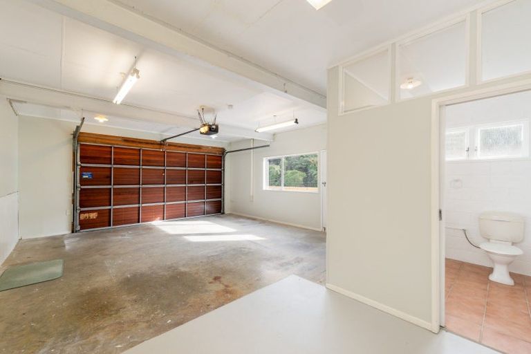 Photo of property in 14 Akatea Road, Korokoro, Lower Hutt, 5012