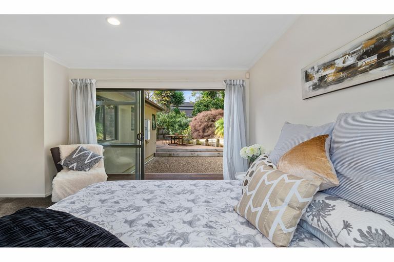 Photo of property in 60 Helvetia Drive, Browns Bay, Auckland, 0630