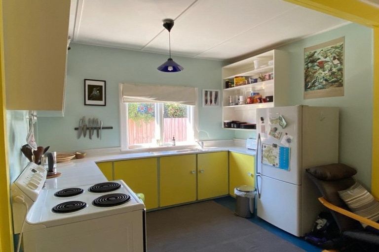 Photo of property in 13 Effingham Street, North New Brighton, Christchurch, 8083