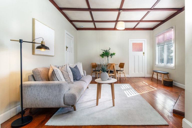 Photo of property in 5 Chambers Street, Te Awa, Napier, 4110