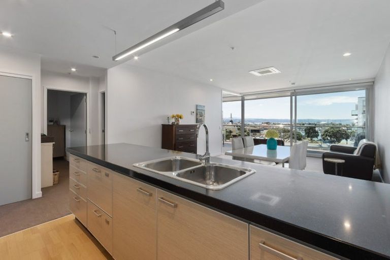 Photo of property in 402c/14 West Quay, Ahuriri, Napier, 4110