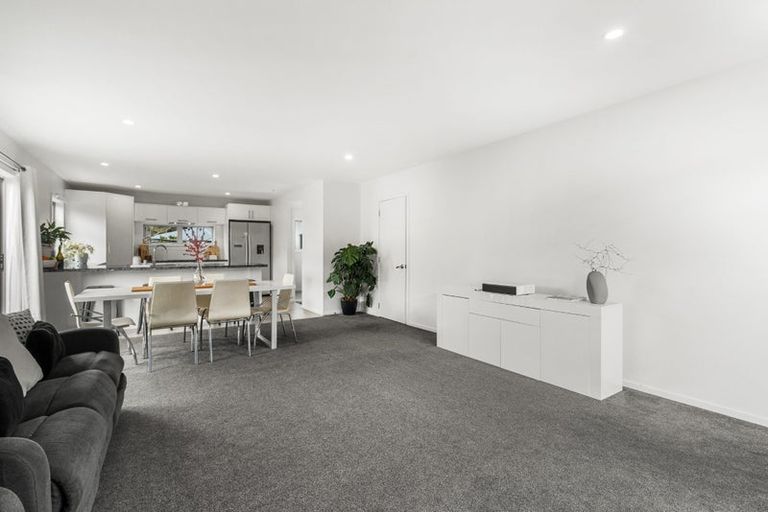 Photo of property in 12a Winnipeg Place, Wainoni, Christchurch, 8061