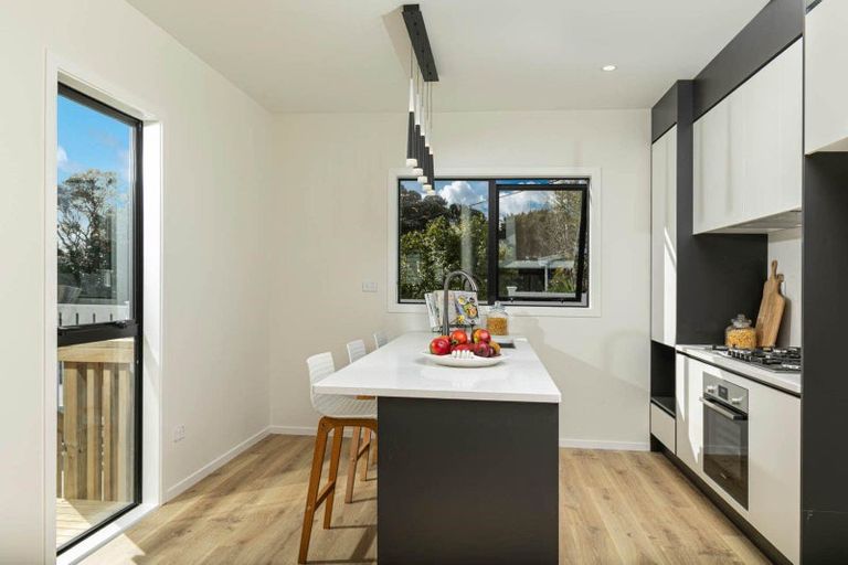 Photo of property in 3a Agathis Avenue, Mairangi Bay, Auckland, 0630