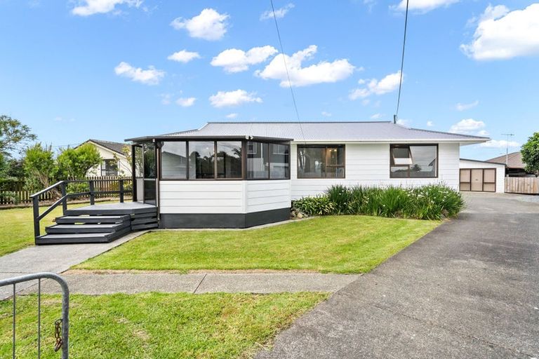 Photo of property in 8 Ferry Road, Waipu, 0510