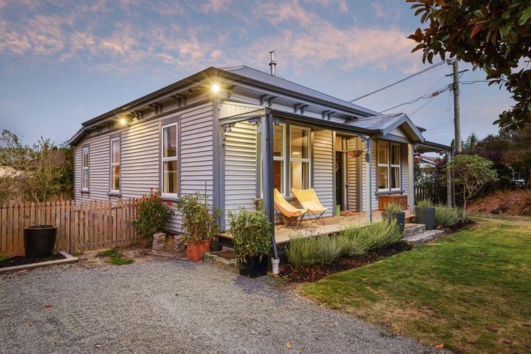 Photo of property in 88 Domain Terrace, Spreydon, Christchurch, 8024